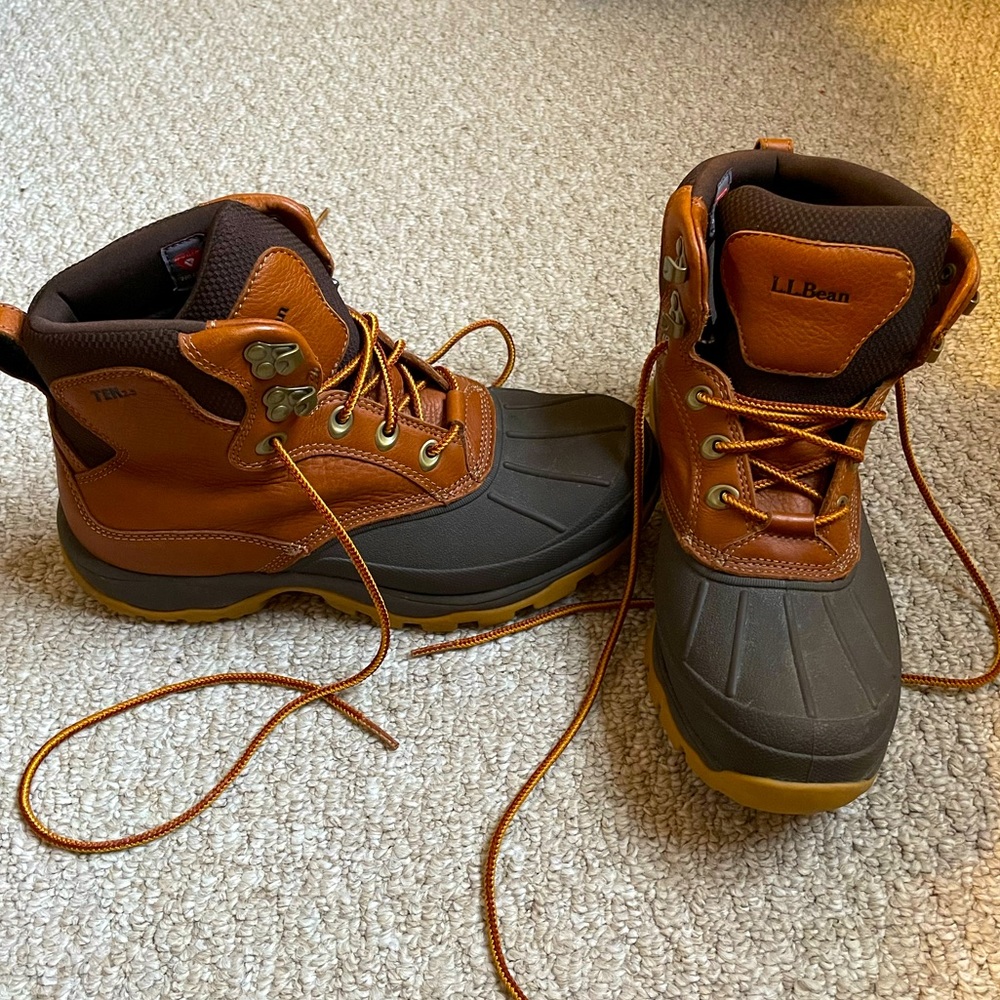 L.L. Bean Waterproof Snow/Hiking boots size 9